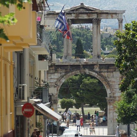 ★ Plaka, Center Of All Greek Legends ★ Афіни Екстер'єр фото